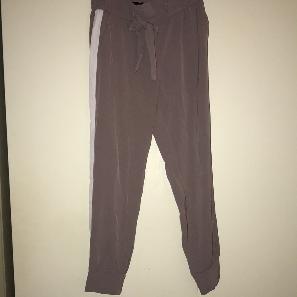Jogger pants - Picture 2 of 4